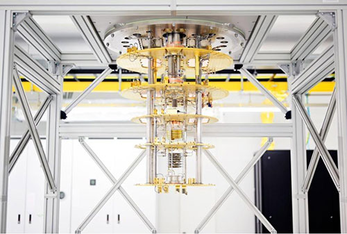 Oxford dilution refrigerators integrated into quantum data centres