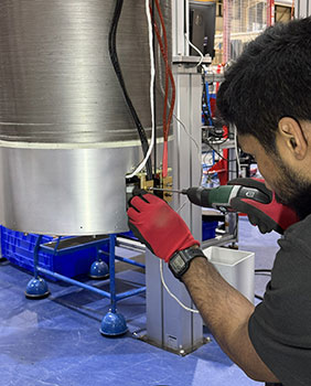 Quantum Design Oxford Cryofree superconducting magnets are wound from fine-filament superconducting wire.